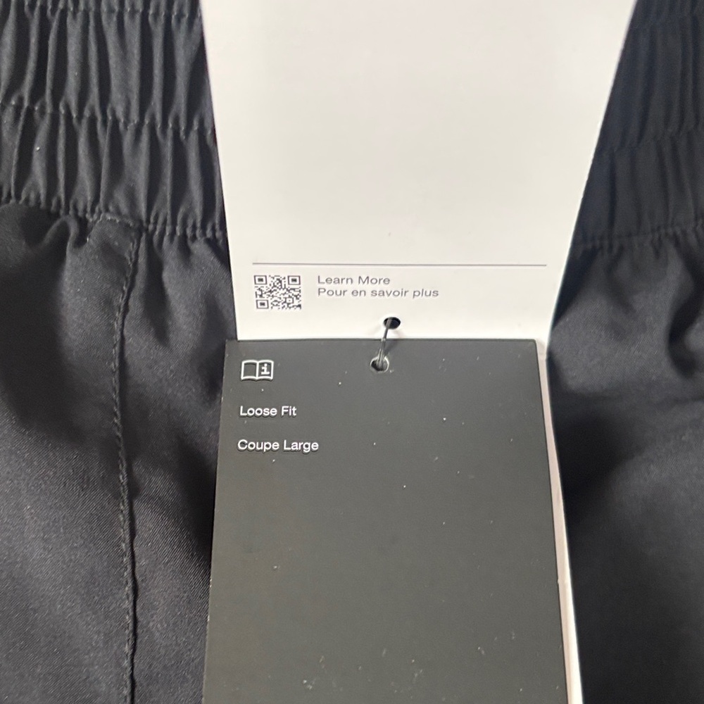 Nike Women's Black Performance Shorts SZ S - Picture 3 of 8
